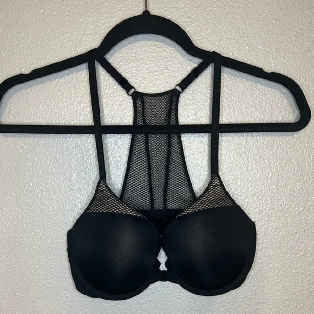 Victoria’s Secret racer Back front clip T-shirt light padding Bra 32D